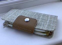 Light Tweed and Faux Snake Skin Purse/Wallet
